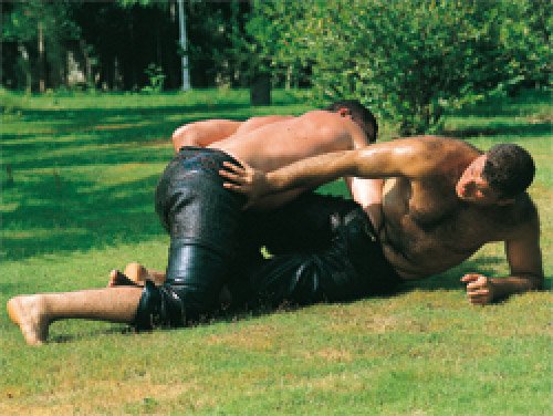 IÇ KAZIK PACA OYUNU